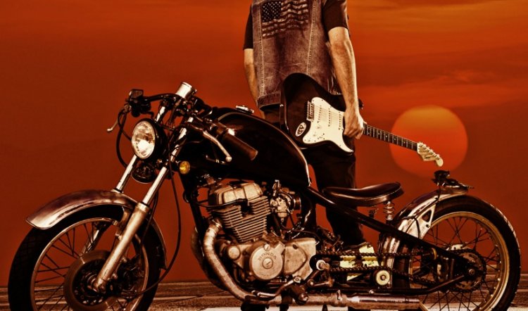 LOVE AND DEATH AND AN AMERICAN GUITAR